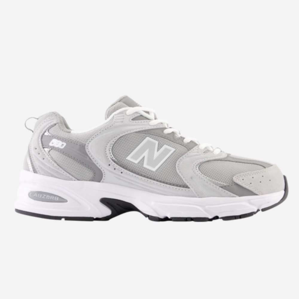 NWOT New Balance 530
